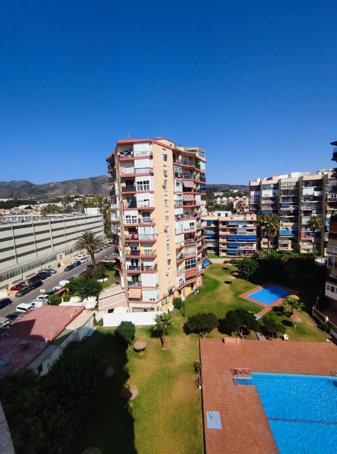 Berlin Playa - Torremolinos Apartment Luaran gambar