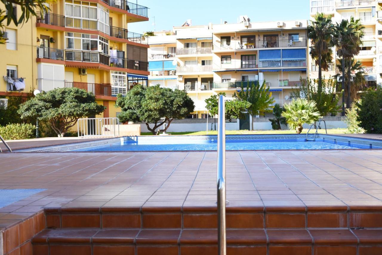 Berlin Playa - Torremolinos Apartment Luaran gambar
